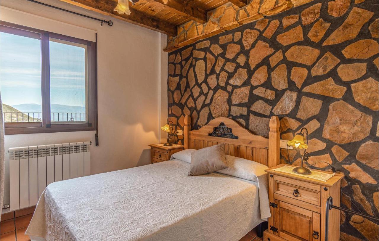 1 Bedroom Lovely Home In Mecina Bombaron Екстер'єр фото