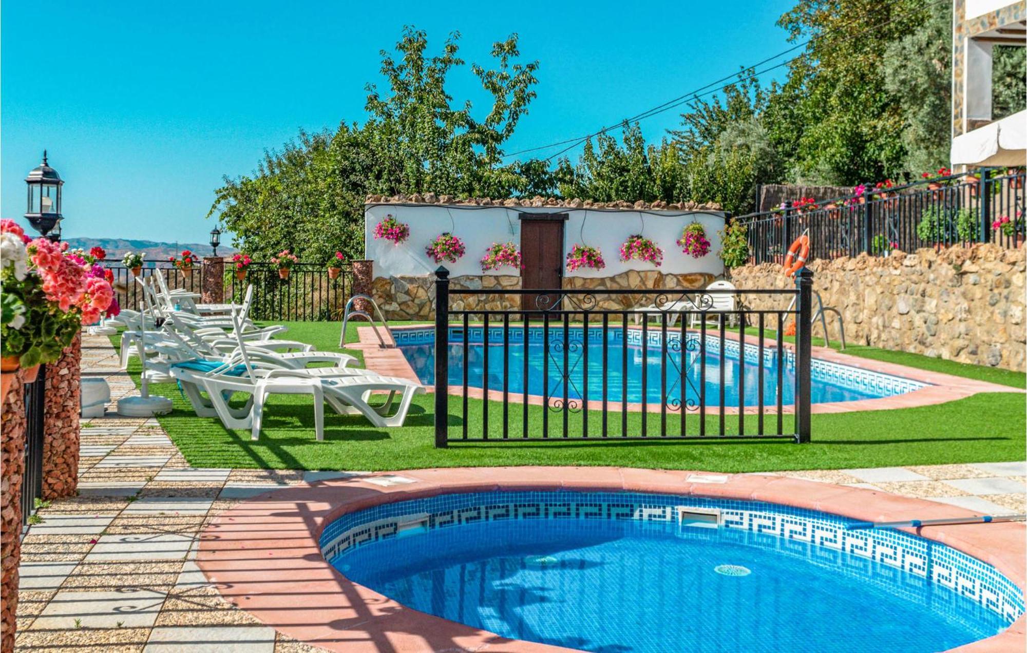 1 Bedroom Lovely Home In Mecina Bombaron Екстер'єр фото