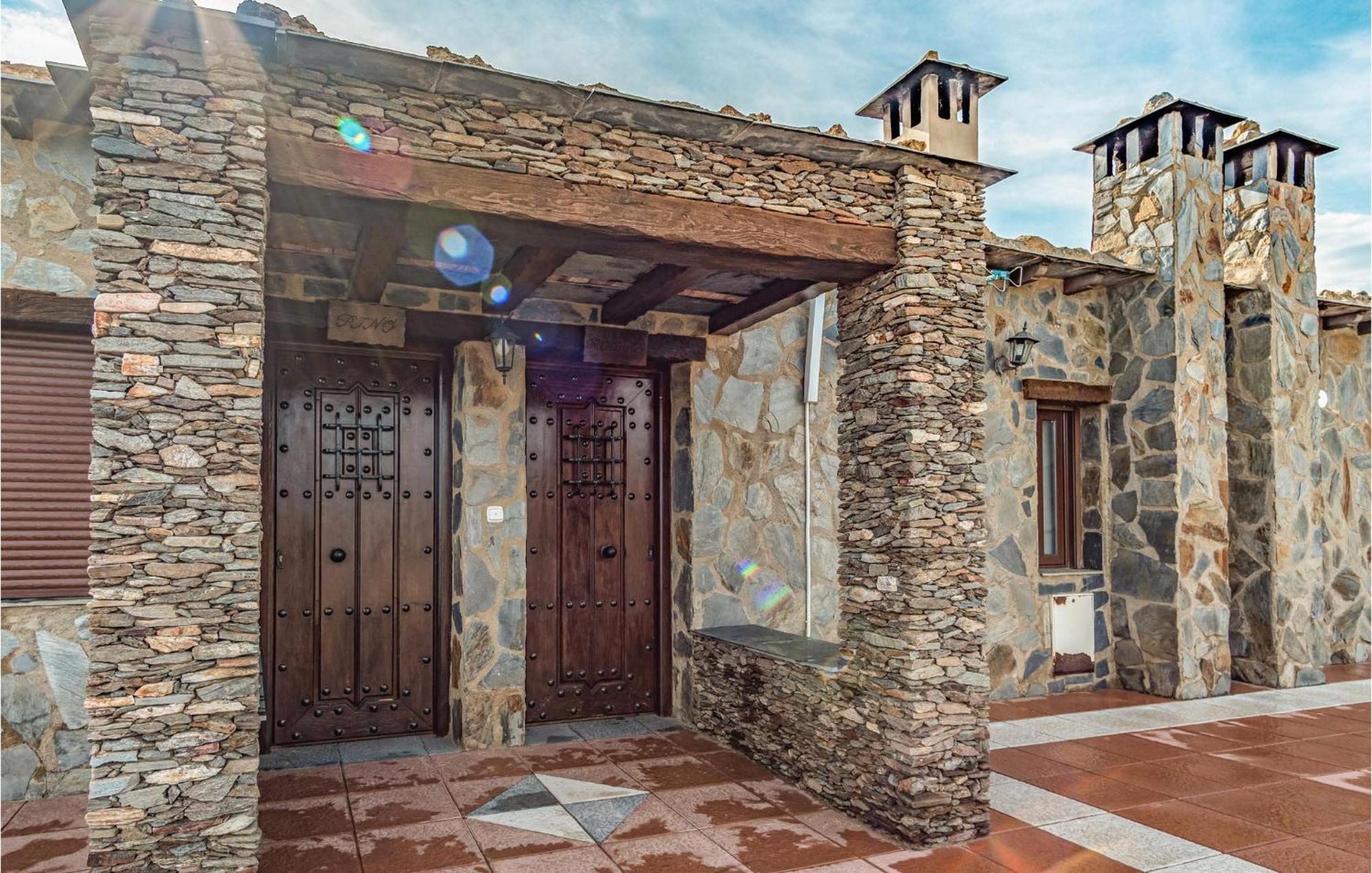 1 Bedroom Lovely Home In Mecina Bombaron Екстер'єр фото